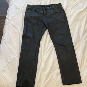 34 Heritage Men’s Jeans Cool Mid-Rise Tapered. Size 32/34